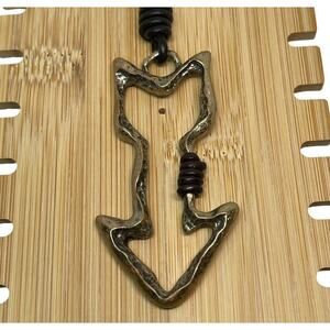 Gold Tone Arrow Pendant Necklace Black Cord Jewelry Sleek Fashion Everyday Wear